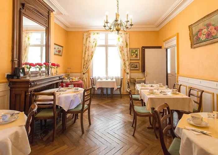 Hotel Rabelais Tours