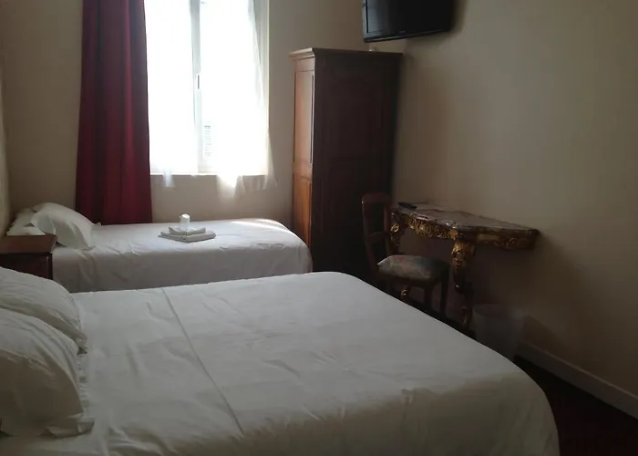 Rabelais Hotel 2*